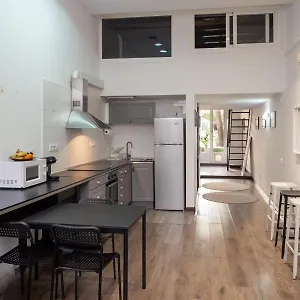 Casa Gracia Con Jardin *