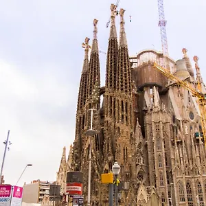 Charm Sagrada Familia *