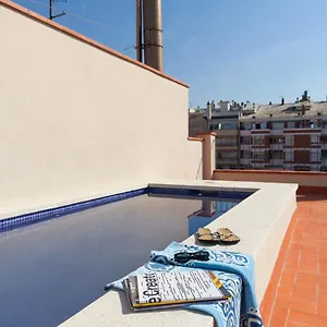 Aparteasy Apartment *