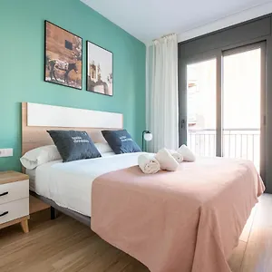Limehome Carrer De Besalú 90 * Barcelona