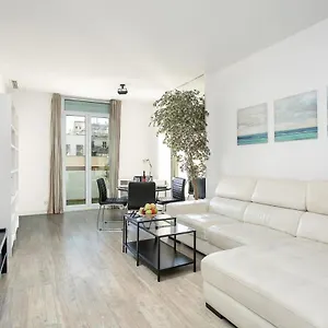 Paseo De Gracia Modern 4bd With Terrace *