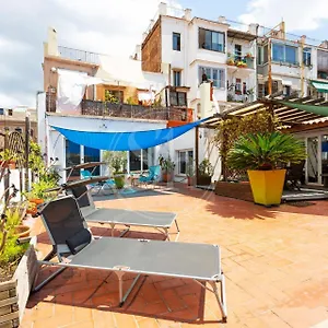 Apartament Con Terraza En Poble Sec Barcelona
