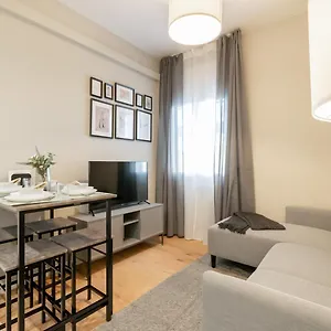 Guest house Coliving Gran Via Carlos Iii Barcelona