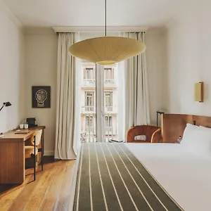 Regina 4*