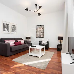 Apartament Zona Sagrada Familia Ii
