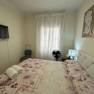 Rooms Nueva Valencia Nocleg ze śniadaniem *
