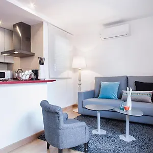 Luxury Penthouse In Next To Diagonal Apartmán *