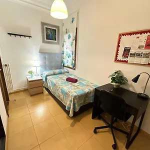 Nuevo Balmes فندق مبيت وإفطار *