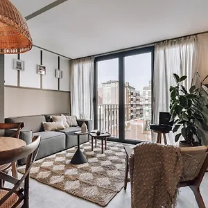 Botijo - 2 Bedrooms In Eixample Esquerra Appartamento