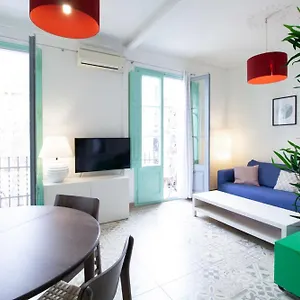 Marina Sagrada Familia Apartament Barcelona