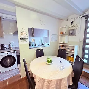 Stunning Flat For 6 People 3 Blocks From The Welcome Breakfast