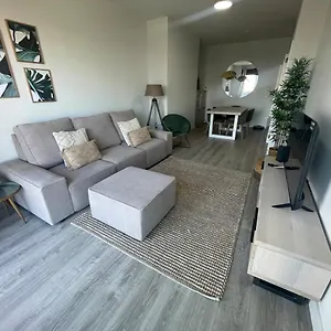 Piso Luminoso En Hospitalet De Llobregat * Barcelona