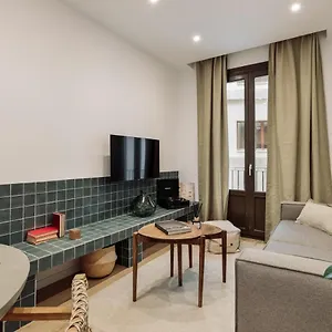 Cetara - 2 Bedrooms, Balcony And Terrace In Ciutat Vella Apartamento