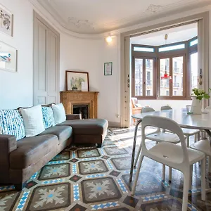 B21-apartamento Modernista Grupos Apartament *