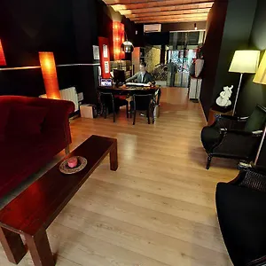 Hotel Ramblas Building - Feel At