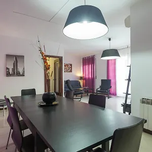 Apartment Sagrada Familia *