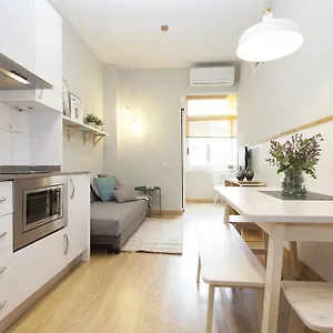 Apartment Cozy Gracia 2 Bedrooms