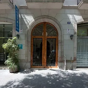 中心旅馆 2*