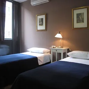 Lk巴塞罗那旅馆 招待所 2*