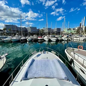 Bateau-hôtel Barco Amplio Con 2 Camarotes / Comfy Boat With 2 Bedrooms -