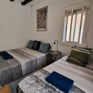 Guest house Cosy Bcn *