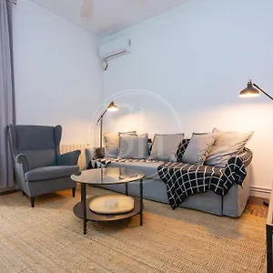 Modern Flat Near Sagrada Familia Barcelona
