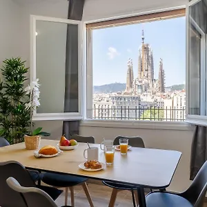 4213 - Ab Sagrada Familia Views *