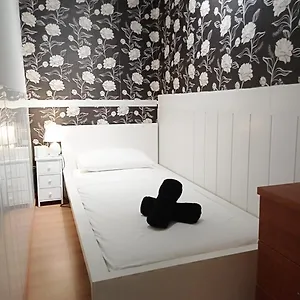 Single For One Person Only Central Location Guest house *