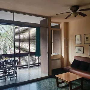 Josep Tarradellas 80 Apartment *