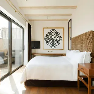 Ξενοδοχείο Do Placa Reial Gothic Quarter, Sonder By Marriott Bonvoy 5*