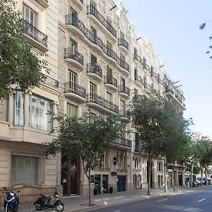 Paris 204 * Barcelona