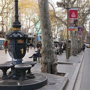 Royal Ramblas Отель