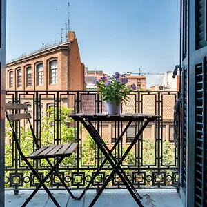Apartment Stunning 4br In Sagrada Familia