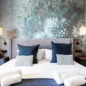 Habitat Lauria Apartment Barcelona