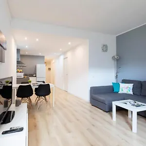 Ab Saint Joseph Apartment *