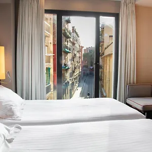 Pestana Arena Hotel 4*