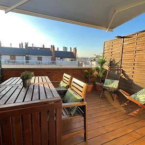 Barcelona Penthouse Private Terrace Sustainable Stay Keyless Access * Barcelona