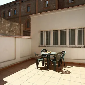 Rent4Days Sagrada Familia Apartments * Barcelona