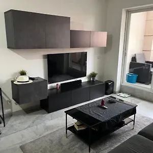 Apartamento Vila Olimpica Met 2 Slaapkamers Op 200meter Novia Icaria Apartament *