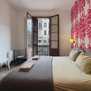 Apartamento Lolita Bcn En El Eixample *