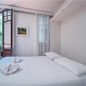 U-nique Rogent Apartament *