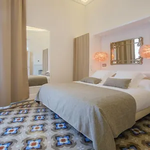 Anakena House Oda ve Kahvaltı Barselona