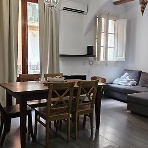 Apartament Romantic In The Center Of