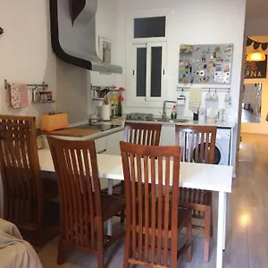 Sagrada Familia- Centric Apartment Barcelona