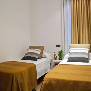 Apartament Flat With Views To Sagrada Famila