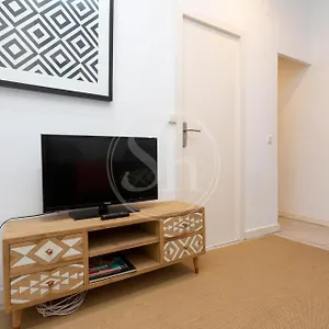 Estudio En Gracia