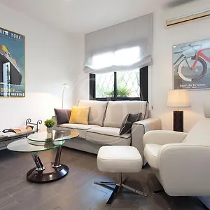 Apartment Comodo Dos En El Eixample Barcelona