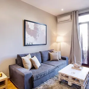 Modern With Balcony Or Terrace דירה *