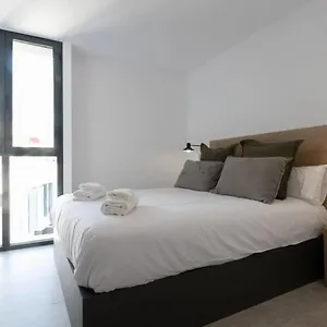 Apartament For Rent In Plaza De La Gardunya Barcelona