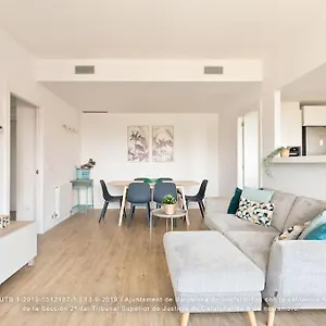Apartment Close , Sagrada & Center *